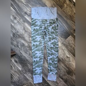 Old Navy Maternity Thermal Knit Leggings